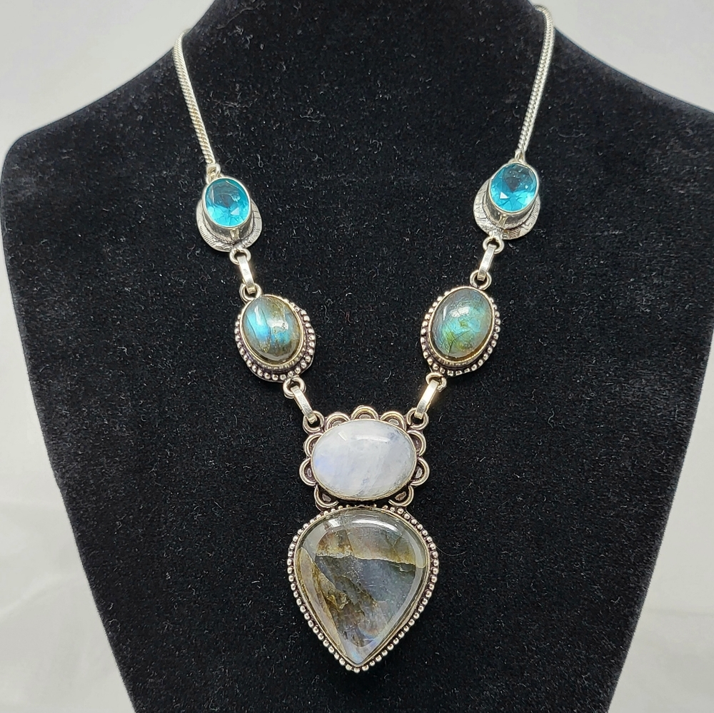 Stunning Labradorite, Silver and Moonstone Necklace